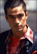 PVJAUNYUECIMZLRKGWJ - alfonso herrera