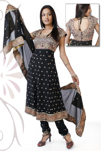 Black%20Anarkali%20Suit%203