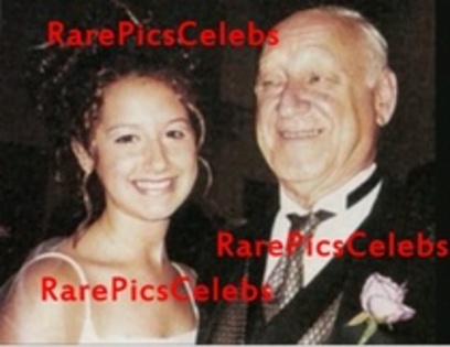 TASFMACULBQGKSCEXFQ - ASHLEY TISDALE POZE RARE