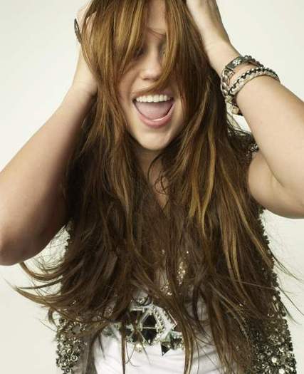 Miley-Cyrus-026 - PHOTOSHOOT MILEY CYRUS 05