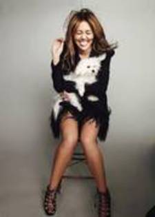 WAZTSEBJXSZNRVIDTFJ - Miley photoshoot5