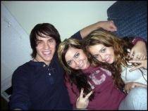 USVVMGRSTWKSIFQKZFE - Mileu and Hannah