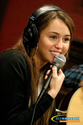 VNIDHNXVOQWTDNEMIJL - Miley 2009