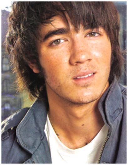 Kevin Jonas - Jonas Brothers