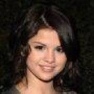 CMNNBWRPXJBJCPAHSCB - Aici va arat cat de mult o iubesc pe Selena Gomez