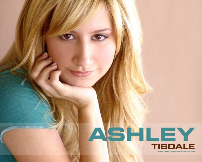 Ashley-Tisdale-ashley-tisdale-948193_1280_1024 - multe