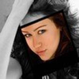 30jo8eb - miley avatare