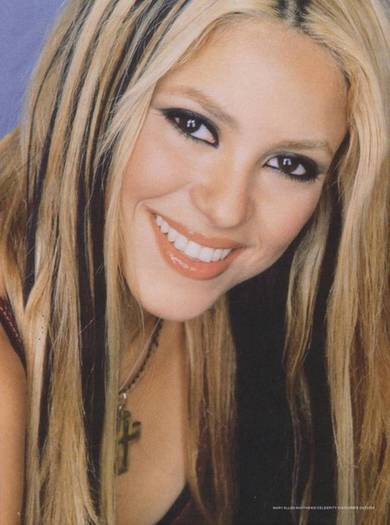 shakira26fl[1] - shakira