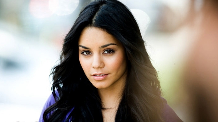 23w41j - Vanessa Hudgens Sedinta foto