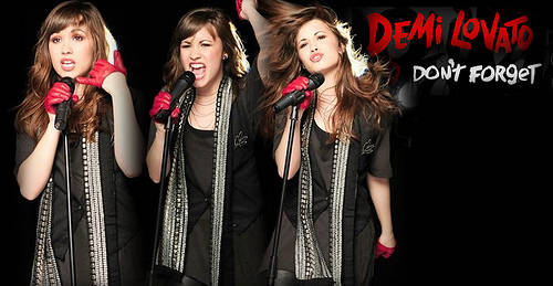 2819334073_3c74afd905 - demi lovato