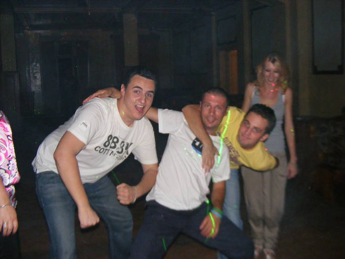 1 082 - 2009 01 08 party