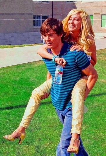Zashley-zac-efron-and-ashley-tisdale-551845_417_608