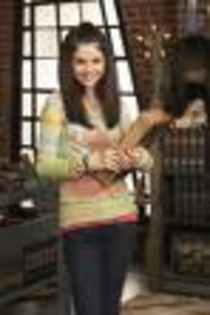 imagesCAW6BCI3 - magicieni din waverly place