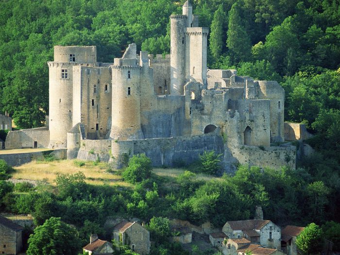 Bonaguil Lot Castle, France - CASTELE