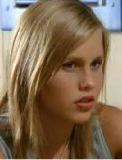 LODNRQAQPMOIWQCTBQT - Claire Holt