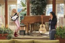 th_Hannah-Montana-ds10[1] - HANNAH MONTANA