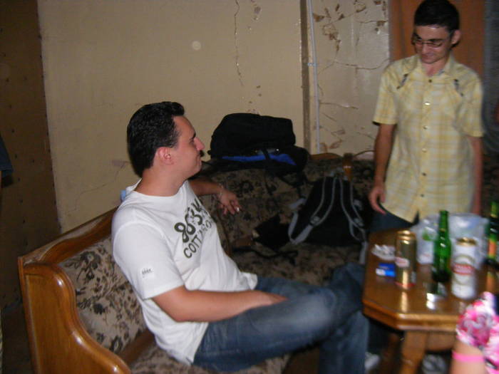 1 046 - 2009 01 08 party