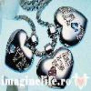 Avatare%20Cool_%20Avatare%20de%20Dragoste%20125[1] - HEARTS