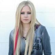 a9e1658822c5b4f0[1] - Avril Lavigne