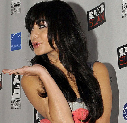SQPAPURQULFEYYNBZYO - 0-Vanessa Hudgens-0