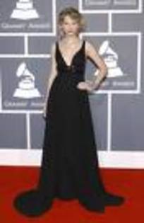  - Taylor Swift la premile Grammy