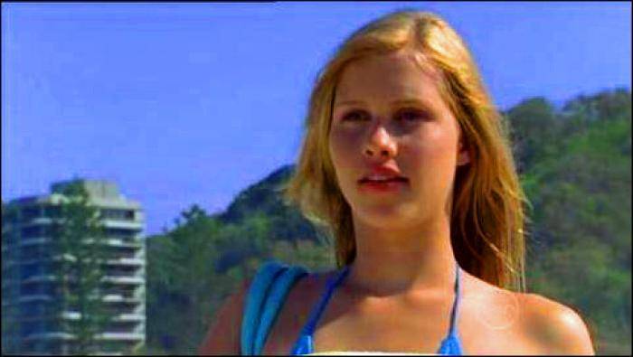 RRZCWNIPVDWODFTCZDB - Claire Holt