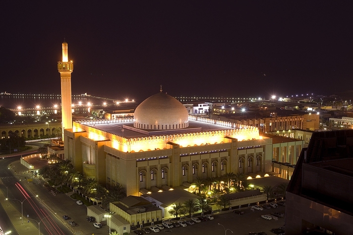 Masjid Al Kabir in Kuwait (night) - Islamic Architecture Around the World