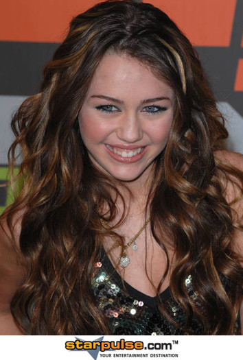 Miley%20Cyrus-SGG-025328 - miley cyrus
