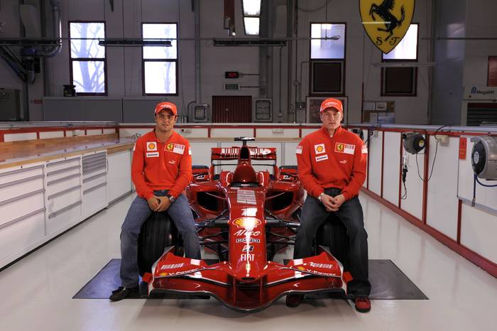 (10) - Formula 1 - Ferrari 2008