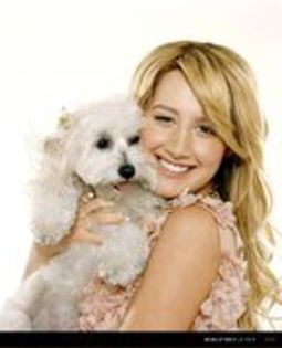 PAQQHYIUTTZXKDCIVRT - ASHLEY TISDALE SEDINTA FOTO 12