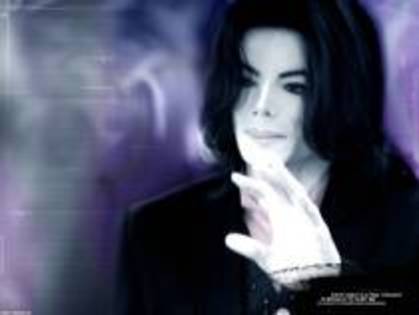 RWUIHYPOVYXBCFGDACH - alte poze cu michael jackson