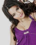WLXXLCOARJQYZJYFMAA - videoclipuri vanessa hudgens