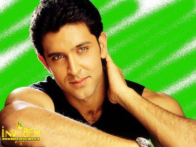 hrithik_roshan (151); Actor indian ce a devenit peste noapte un super star, din cauza filmului de succes "Kaho Naa... Pyaa
