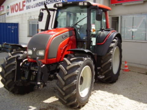 valtra22 62000 - OFERTA TRACTOARE NOI