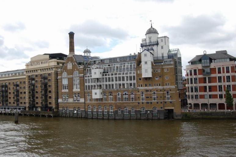 Resize of DSC_0191 - londra iunie 2008