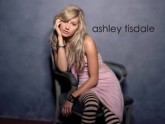 qoyjdg - Ashley Tisdale