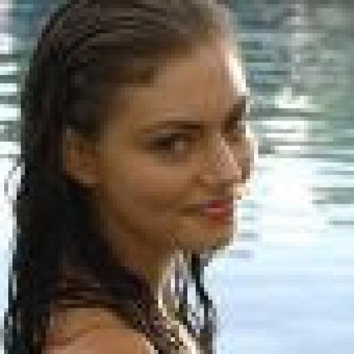 clio - pheobe tonkin