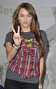 imagesCA09TW1U