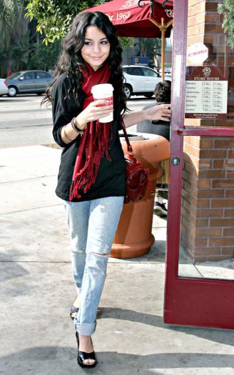 vanessa-hudgens-coffee-bean-1120-8