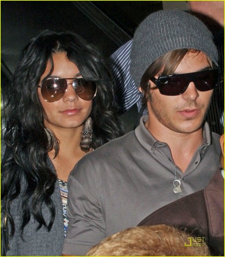 zacefronvanessahudgensbva9 - vanessa and zac