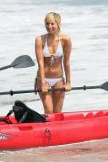 MFWUDROJWJEKCNWZCAE - ashley tisdale