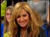 ashely 3 - ashely tisdale detalii si poza