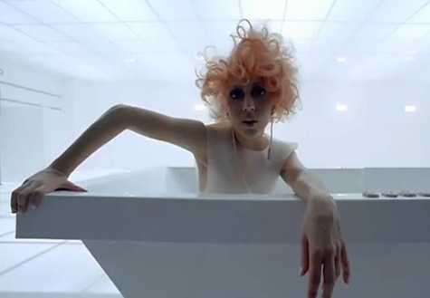  - Lady Gaga-Bad Romance