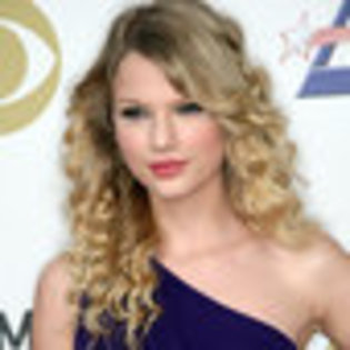 taylor-swift-623739l-thumbnail_gallery