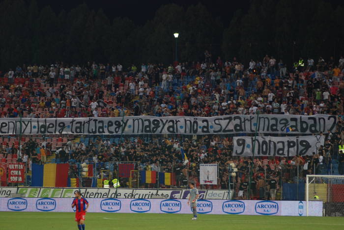 STEAUA-ujpest 090 - STEAUA