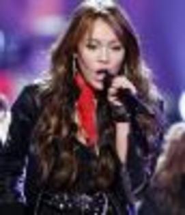 CEQZCLVKREUVNBHXFKF - hannah montana