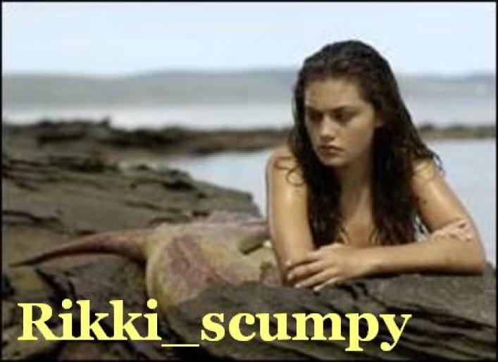 supyyy - Cleo Sertori-Phoebe Tonkin