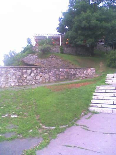 Terasa in parc Belvedere-Cluj