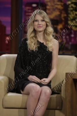 The-Tonight-Show-With-JayLeno-3-taylor-swift-5361118-266-400 - Taylor Swift