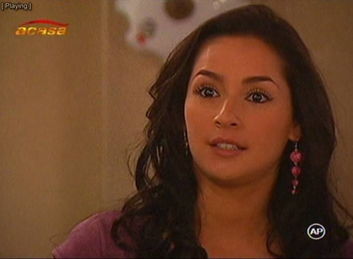 NKUMDHWGEGEIMRJBAVS - Carmen Villalobos